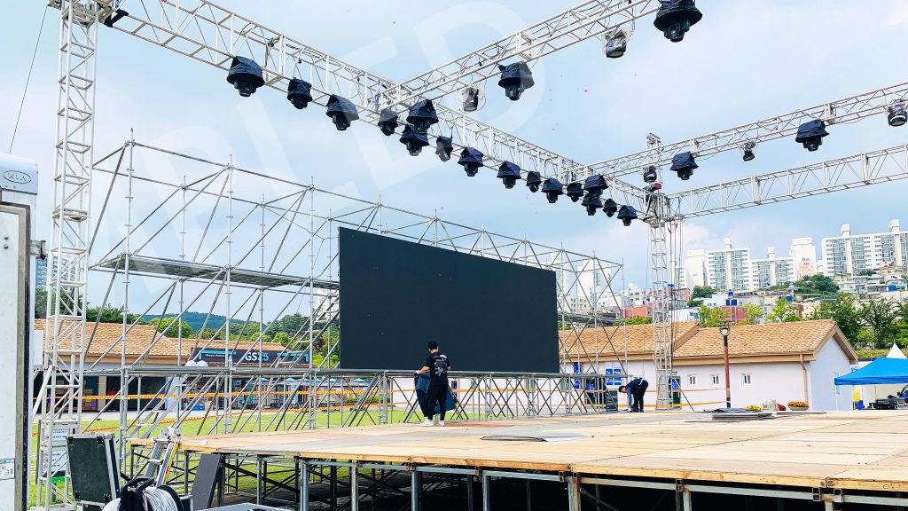 MPLED Outdoor stage rental display installation